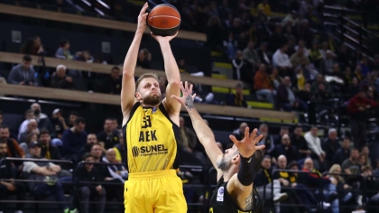 LIVE: ΑΕΚ - Μαρούσι