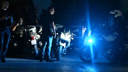 Μαχαιρώματα με 2 τραυματίες στο Γαλάτσι: Οι δράστες ρωτούσαν «τι ομάδα είσαι;» (vid)