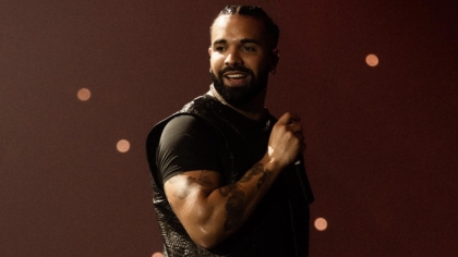 Η «κατάρα» του Drake ξαναχτυπά: Έχασε 1 εκατ. δολάρια σε στοίχημα στο Super Bowl