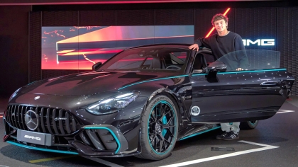 Σε τροχαίο ενεπλάκη ο Κίμι Αντονέλι με μία Mercedes 612 ίππων