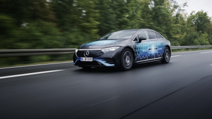 Ποιος κερδίζει την κούρσα για το «Άγιο Δισκοπότηρο» της ηλεκτροκίνησης