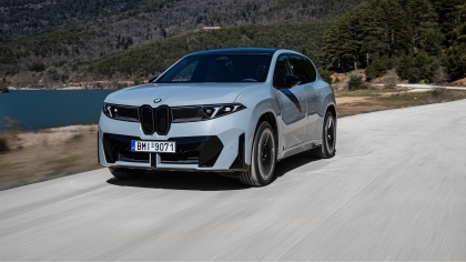 Οδηγήσαμε στην Ελλάδα την επαναστατική BMW iX3
