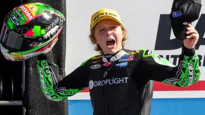 Κέιλα Γιάκομπ: Η 18χρονη που γράφει ιστορία στο μηχανοκίνητο αθλητισμό (vid)