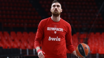 Ένα πληγωμένο θηρίο που ψάχνει άμεση αντίδραση 