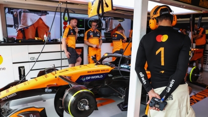 McLaren: Απόλυτη εμπιστοσύνη στη Mercedes παρά το σοκ της Κίνας