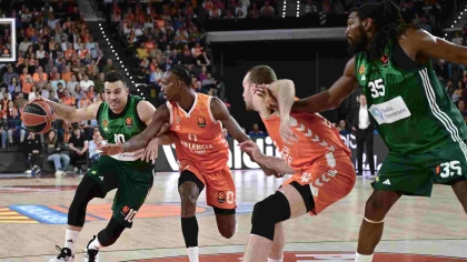 Πώς ο Παναθηναϊκός μπορεί να «σπάσει» τον ρυθμό της Βαλένθια και ποια άμυνα αποτελεί τη λύση για το break!