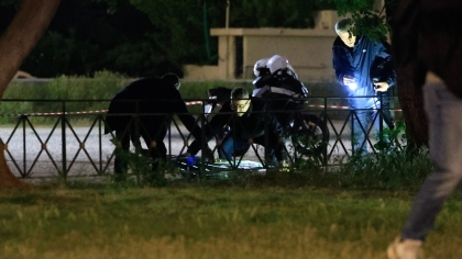 Άγιος Δημήτριος: 25χρονος γιος ανώτερου αξιωματικού της ΕΛ.ΑΣ. βρέθηκε νεκρός με μαχαιριά στην καρδιά