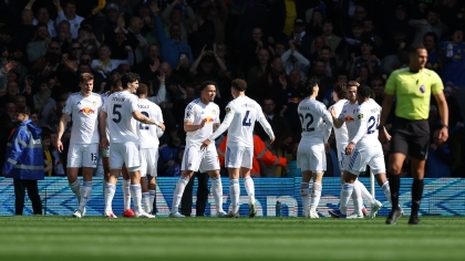 Βύθισε τη Γουλβς και αγκάλιασε την παραμονή η Λιντς, φουλ για Ευρώπη η Μπόρνμουθ