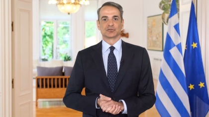 Ο Μητσοτάκης ανακοίνωσε το «μπλόκο» των ανηλίκων στα social media: Πότε τίθεται σε εφαρμογή