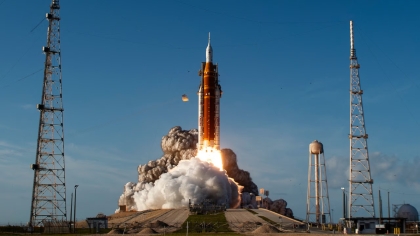 NASA-Artemis II: Οι πρώτες συγκλονιστικές φωτογραφίες της Γης από το πλήρωμα του Orion