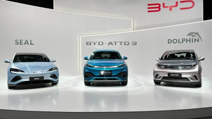 Η BYD έχει βάλει στο στόχαστρο την Toyota