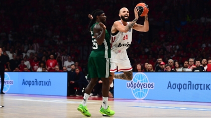 Και να θέλεις να μιλήσεις για μπάσκετ, μπορείς;