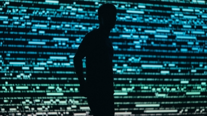 Πρώην αξιωματικός της CIA εξηγεί γιατί δεν πρέπει ποτέ να συνδέεστε σε δημόσιο WiFi (vid)