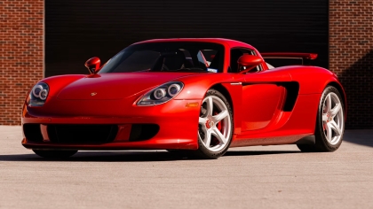 Ιεροσυλία ή έργο τέχνης; Η Porsche Carrera GT που βάφτηκε στο κόκκινο της Ferrari