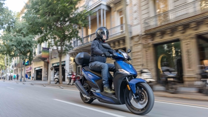 Kymco Agility NX 125 Τοp Case: Η επόμενη γενιά σήμερα (vid)