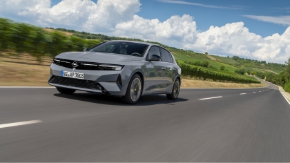 Οδηγήσαμε το Opel Astra 1.5 D, το πετρελαιοκίνητο hatchback που επιμένει κόντρα στο ρεύμα