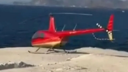 Ιδιωτικό πάρκινγκ έκαναν το Σαρακήνικο της Μήλου: Προσγείωσαν ελικόπτερο και μπανιαρίστηκαν αμέριμνοι (vid)