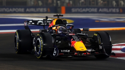 Ο Φερστάπεν ήταν ταχύτερος στο Sprint Qualifying της Σιγκαπούρης αλλά δεν μπορεί να πανηγυρίσει ακόμα