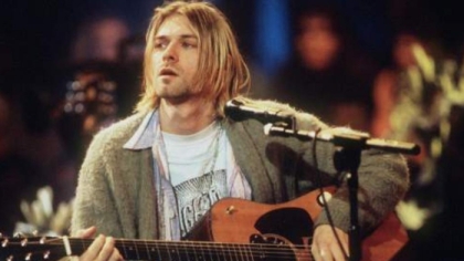 «Ο θάνατος του Kurt Cobain ήταν ανθρωποκτονία»: Νέα ιατροδικαστική έρευνα αμφισβητεί την εκδοχή της αυτοκτονίας