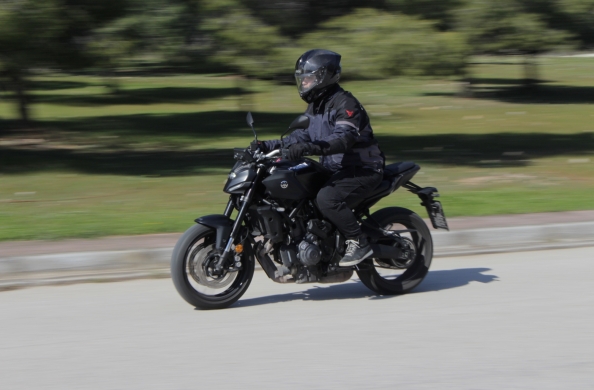 Test Ride Yamaha MT-07 Y-AMT: Πιάστε με αν μπορείτε