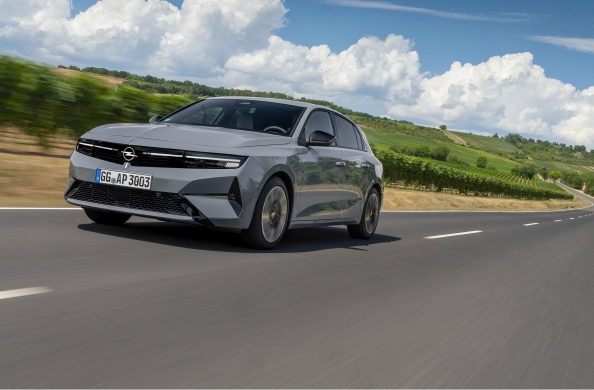 Οδηγήσαμε το Opel Astra 1.5 D, το πετρελαιοκίνητο hatchback που επιμένει κόντρα στο ρεύμα