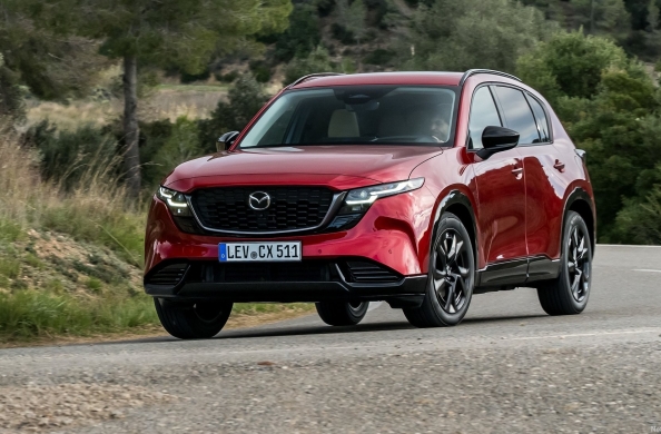Οδηγήσαμε το νέο Mazda CX-5 2.5 e-Skyactiv G AWD: Ο τρίτος δρόμος