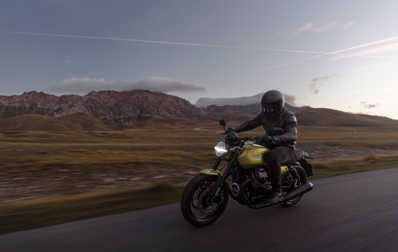 Test Ride Moto Guzzi V7 Sport: Μοναδική αίσθηση