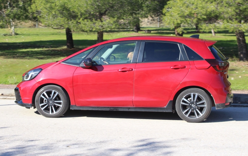 Ζώντας με το Honda Jazz: 3.200 χιλιόμετρα μετά, ξεχνάς πώς λένε τον βενζινά
