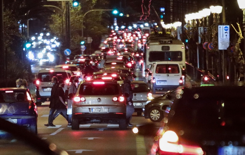 Αγορά αυτοκινήτου: «Καλπάζουν» τα υβριδικά και τα SUV τον Απρίλιο