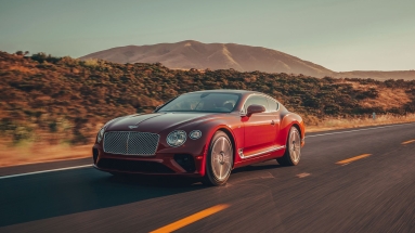 Η Bentley Continental GT έχει τη δική της συλλογή βραβείων