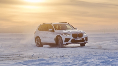 Δοκιμές στον Αρκτικό Κύκλο για το SUV υδρογόνου της BMW