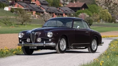 Βραβείο... γοητείας για την Alfa Romeo