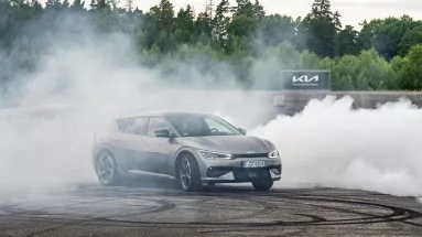 Επιδόσεις supercar για το Kia EV6 GT