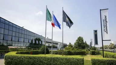 Η παγκόσμια κρίση δεν αγγίζει τη Lamborghini