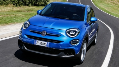 Σε τέσσερις εκδόσεις το νέο FIAT 500X