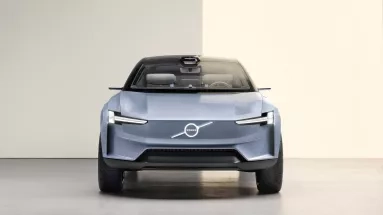 Η Volvo λανσάρει το πρώτο μοντέλο αμφίδρομης φόρτισης (vid)