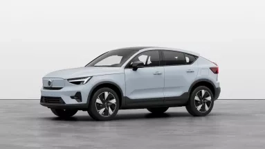 H Volvo στα νέα C40 και XC40 ξαναφέρνει την πίσω κίνηση έπειτα από 25 χρόνια