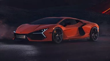 Η Lamborghini Revuelto έρχεται με 1.015 υβριδικά άλογα