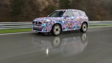 Το ηλεκτρικό MINI Countryman σε δύο εκδόσεις ισχύος και σούπερ αυτονομία
