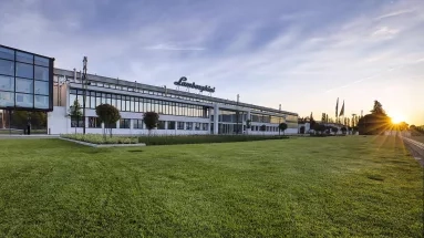 H Lamborghini στο πλευρό των πληγέντων από τις πλημμύρες στην Ιταλία