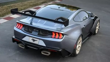 Θηρίο ανήμερο η νέα Ford Mustang GTD (vid)