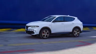 Οδηγούμε την καλύτερη έκδοση της Alfa Romeo Tonale, την Q4 PHEV