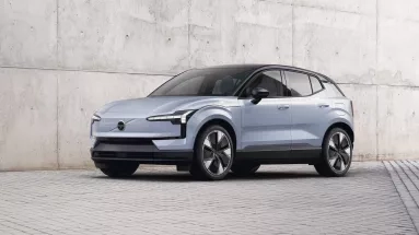 Η Volvo δίνει έκπτωση 4.000 ευρώ και δώρο το wallbox για αγορά ηλεκτρικού