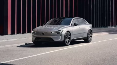 Volvo ES90: Ηλεκτρική καινοτομία με σκανδιναβική φινέτσα (vid)
