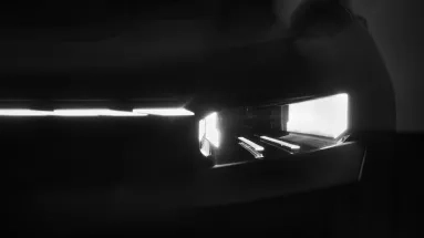 Το νέο Jeep Compass αποκαλύπτεται με αρκετές δόσεις... τέχνης