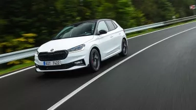 Το Skoda Fabia σε νέα έκδοση με 177 ίππους και αγωνιστικό DNA (vid)
