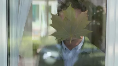 Το ηλεκτρικό αυτοκίνητο που ζητούσες αλλά... δυσκολεύεσαι να δεις (vid)