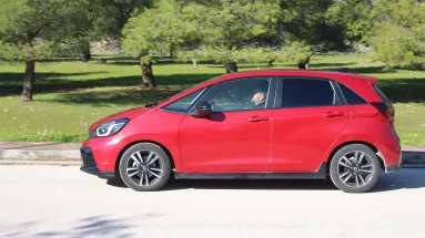 Ζώντας με το Honda Jazz: Οικονομία στην πράξη