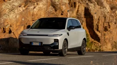 Οδηγήσαμε το Leapmotor B10 Design Max