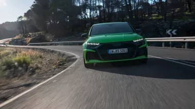 Οδηγήσαμε το Audi RS3 Sportback, τον τελευταίο «συμφωνικό» ύμνο της καθαρής μηχανολογίας